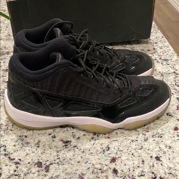 Air Jordan 11 Retro IE Space Jams main image 5